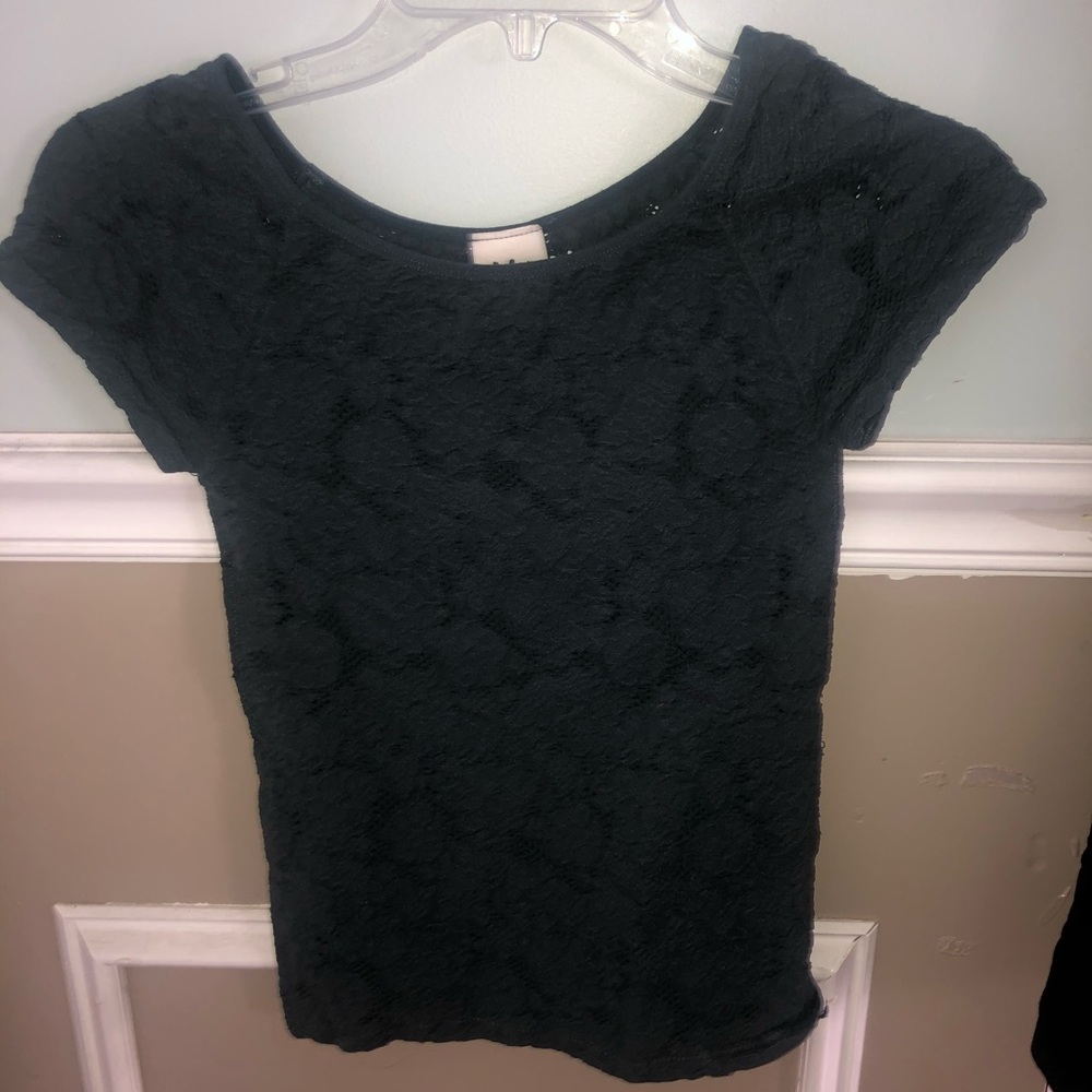 Cute form fitting top
